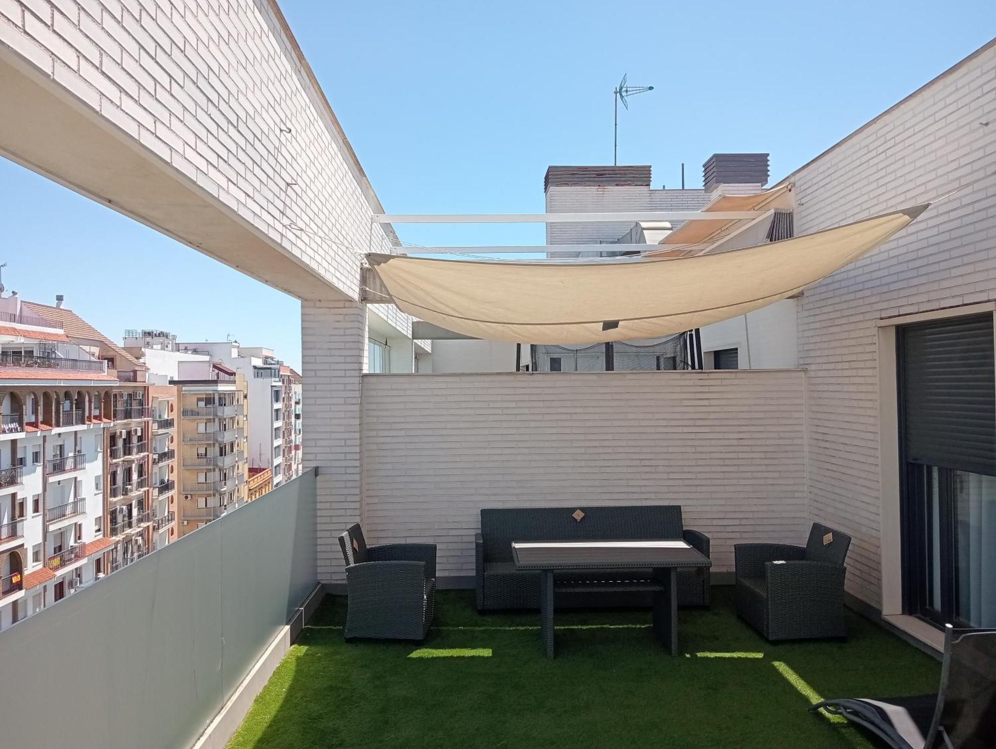 Atico Centro ,Parking Edificio Incluido Apartment อูเอลบา ภายนอก รูปภาพ